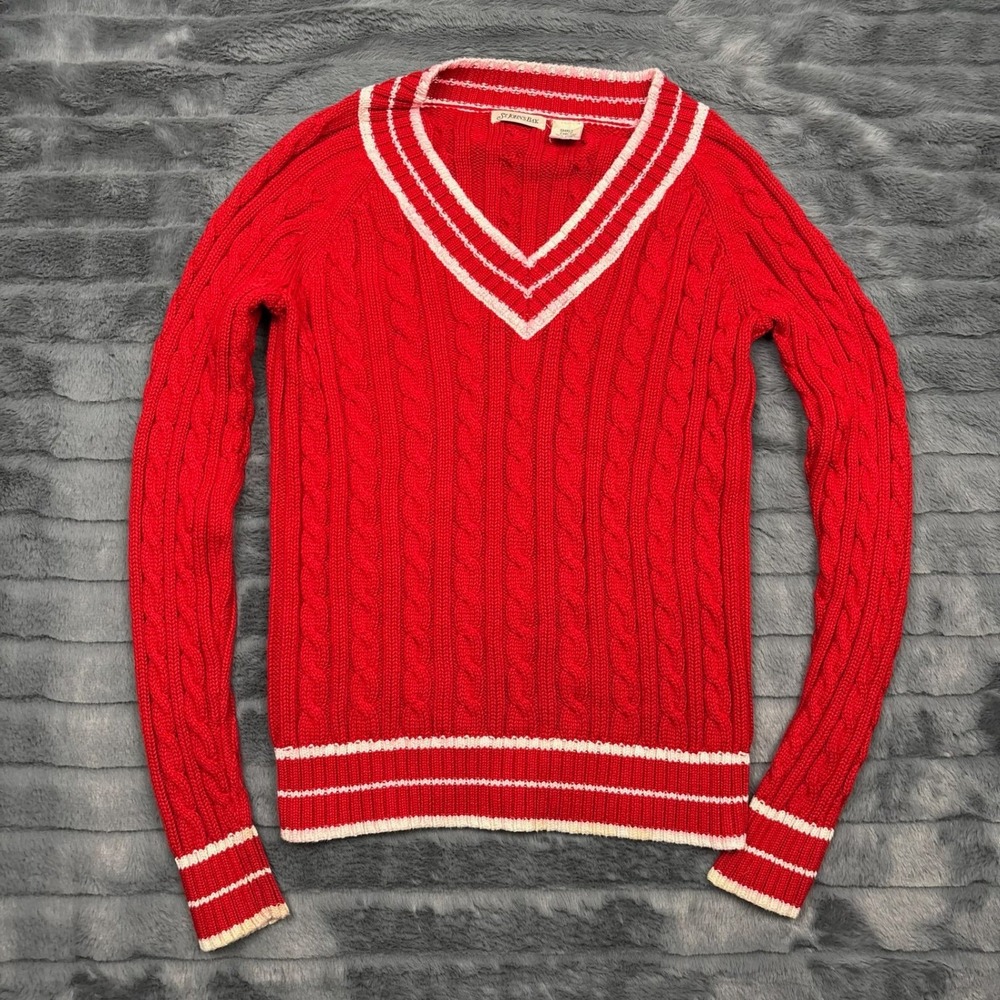 St Johns Bay Womens Red Cable Knit Varsity V-Neck Sweater Cotton Small 8279